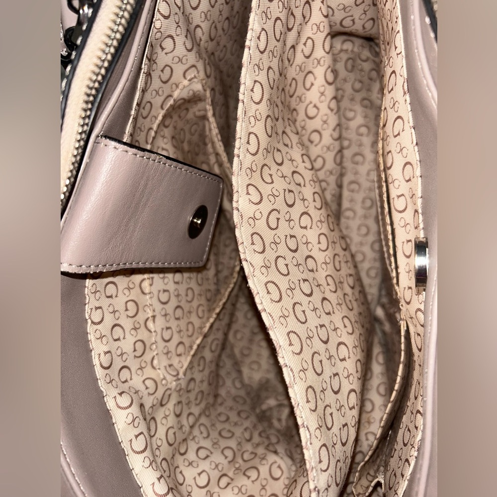 Guess purse